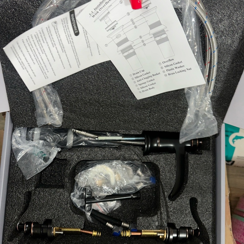 Black Kitchen Faucet Set